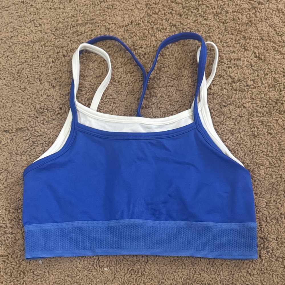 Fabletics Poppy Blue and White Seamless Sports Bra (Medium)